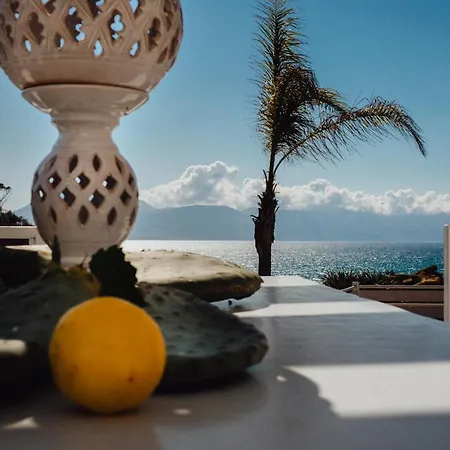 Giardini Del Golfo Al Mare アパート バレストラーテ